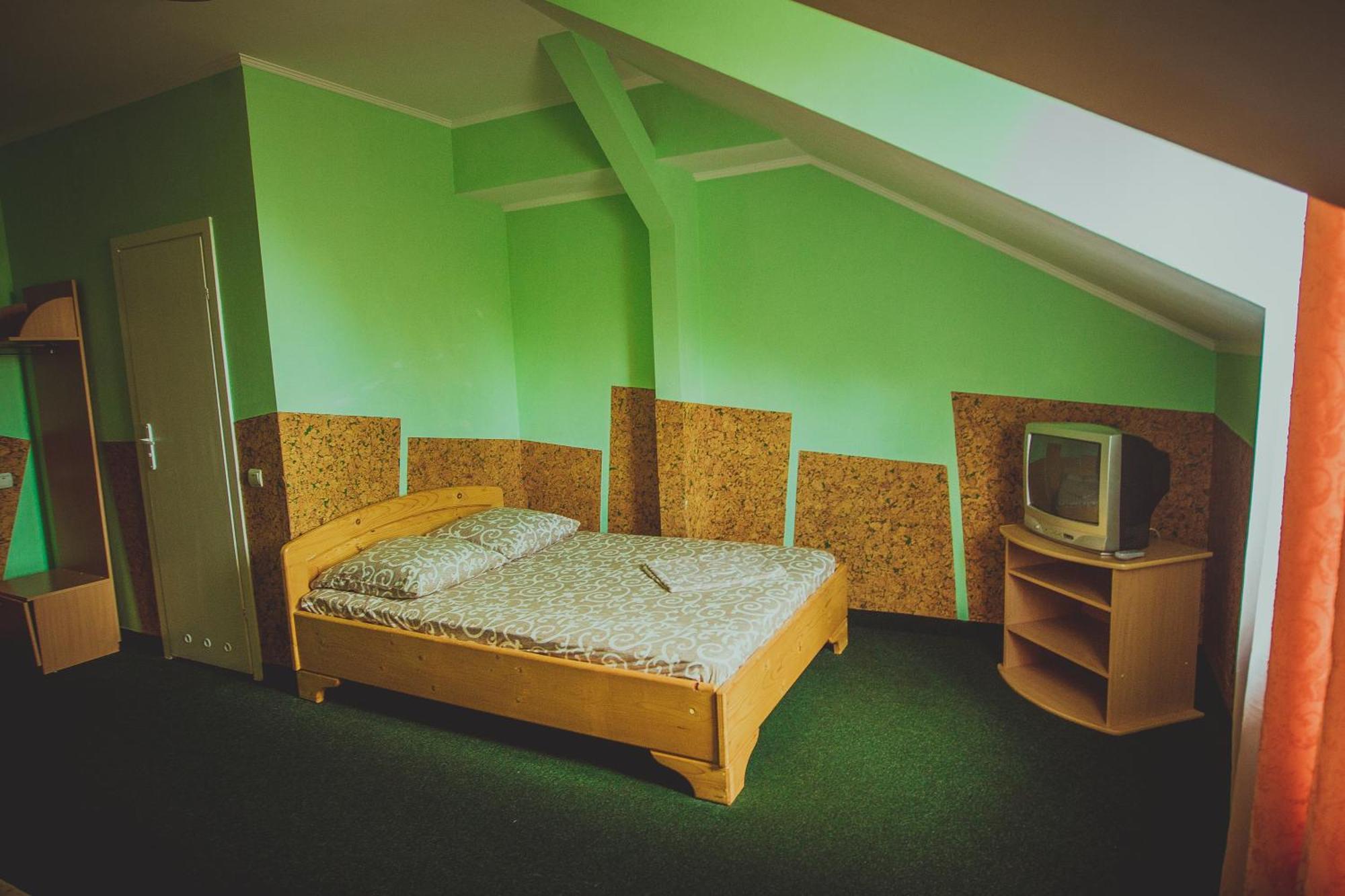 Formula 1 Motel อิวาโน-ฟรานกิฟสเก ภายนอก รูปภาพ
