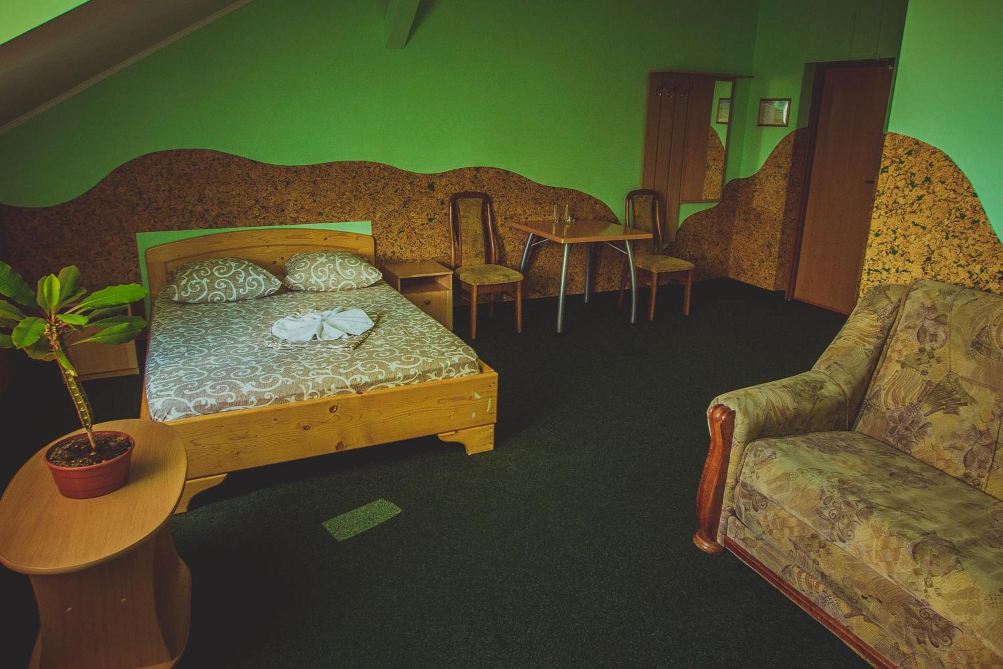 Formula 1 Motel อิวาโน-ฟรานกิฟสเก ภายนอก รูปภาพ
