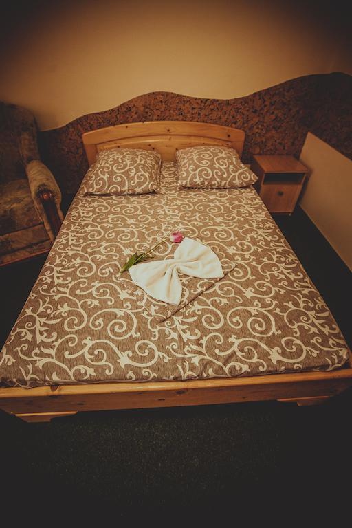 Formula 1 Motel อิวาโน-ฟรานกิฟสเก ห้อง รูปภาพ